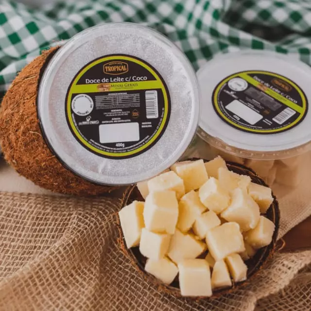 Doce de leite com coco (Tropical)