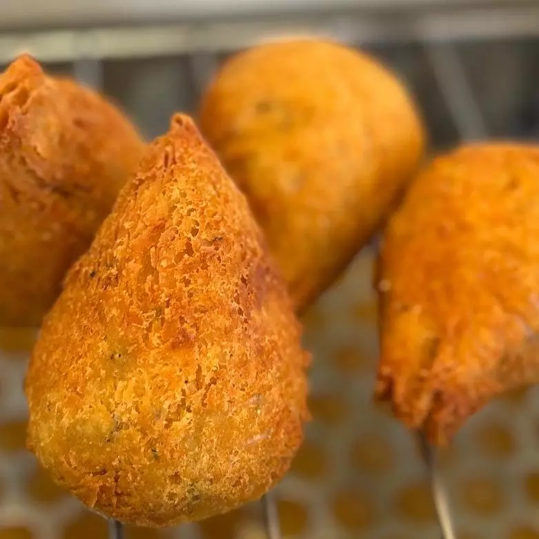 Coxinha charque catupiry