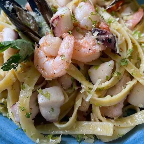 PASTAS FRUTOS DEL MAR