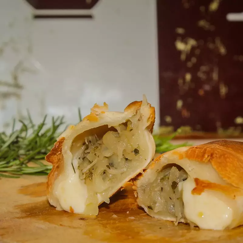QUESO Y CEBOLLA
