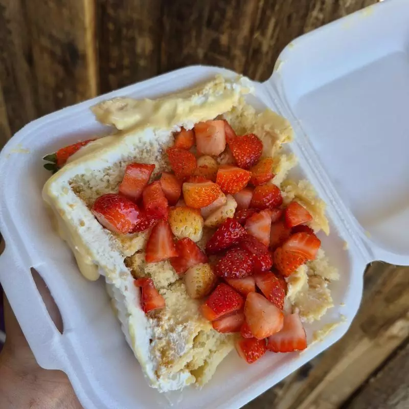 Fatia Ninho com Morangos