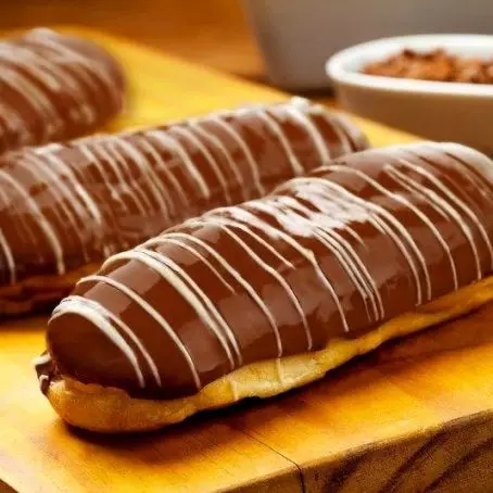 Eclair com sorvete