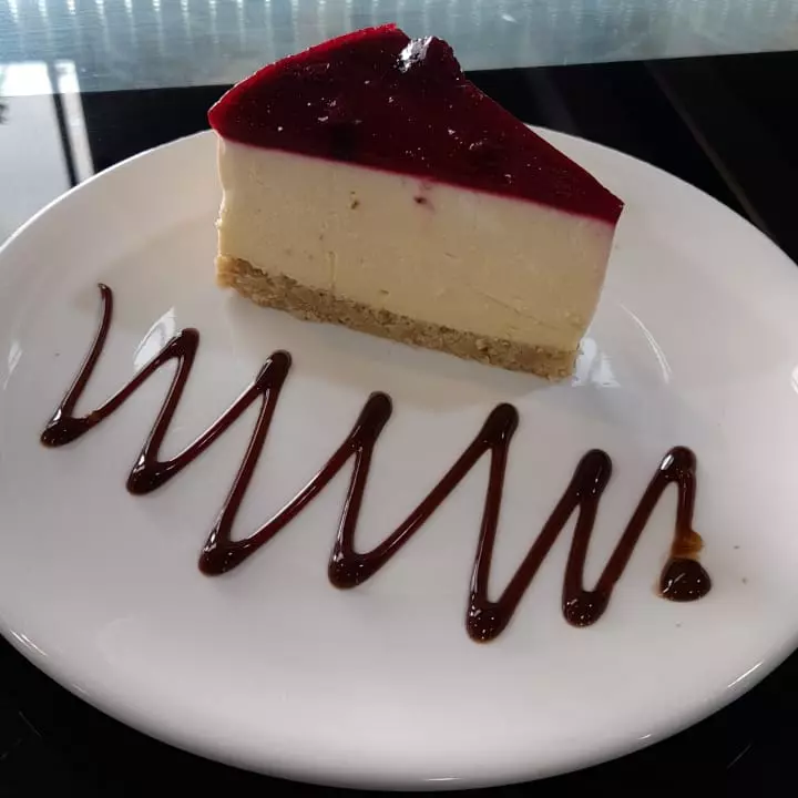 CHEESECAKE DE FRUTOS ROJOS