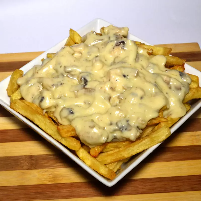 PAPAS CON CHAMPIÑONES