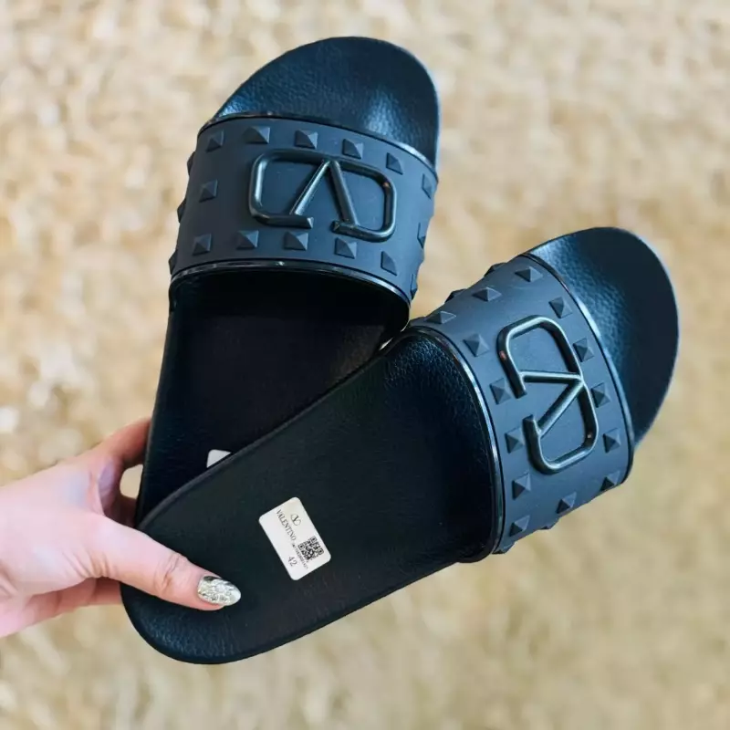 FLAT  VLTN BLACK TACHES