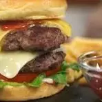 Hamburguesa doble carne.
