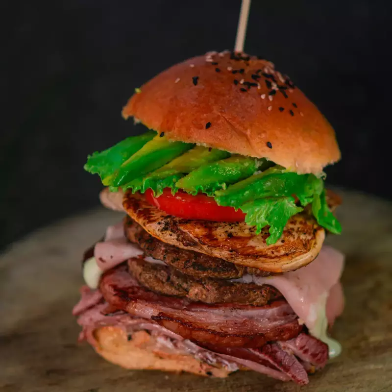 Talanquera premium + papas fritas.