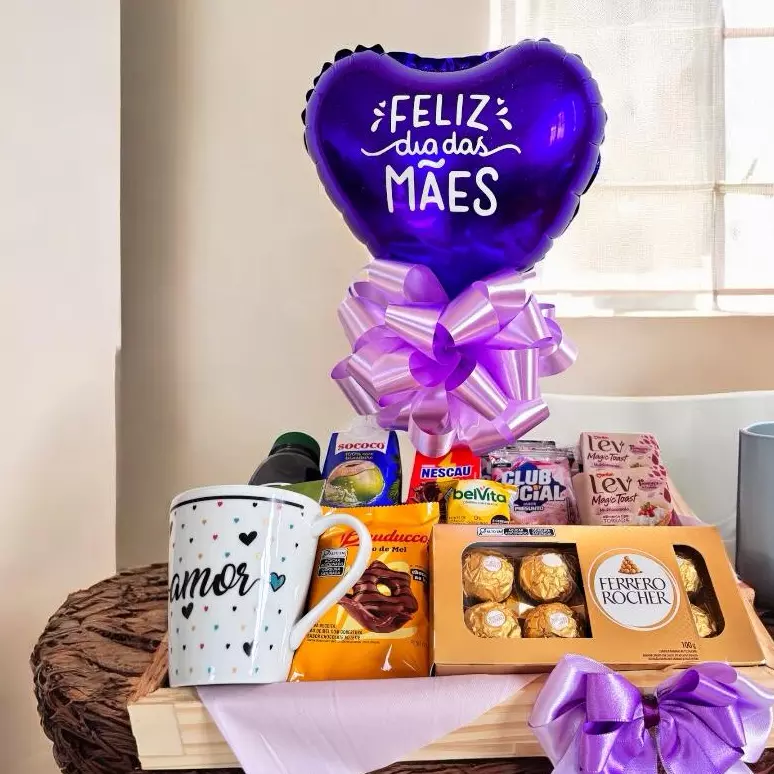 Bandeja café da manhã com balão