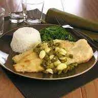 FILÉ DE PEIXE COM ALCAPARRAS - 2 PESSOAS