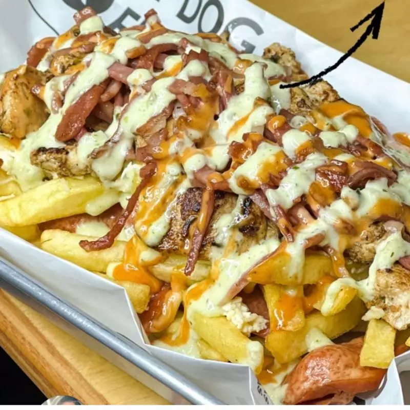 DELUXE FRIES (🏆 del Festival)