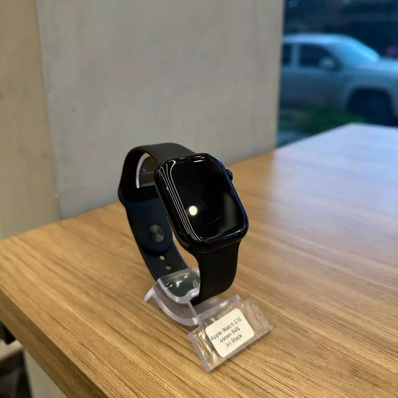 Apple Watch S10 46mm (Semi Novo)