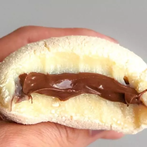 Bomba ninho com nutella