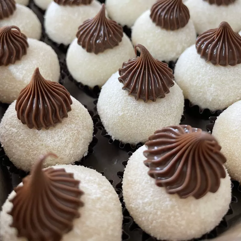 Kit brigadeiro ninho com Nutella