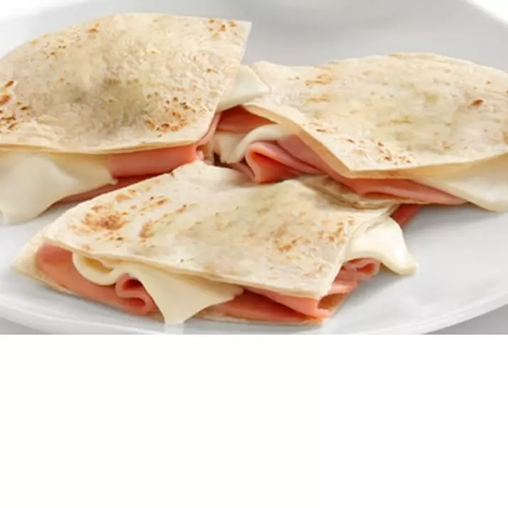 Sincronizadas con papas a la frances