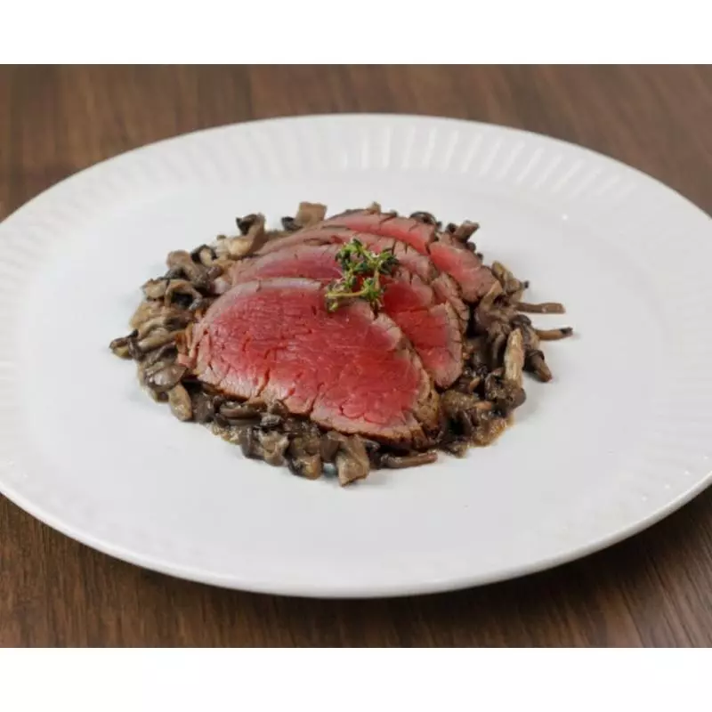 Rosbife ao Creme De Shimeji