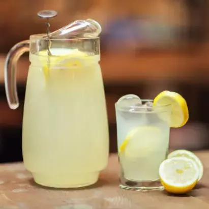 Jarra de limonada