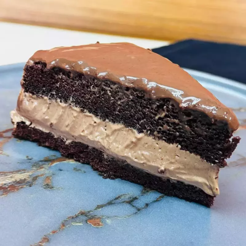 Bolo gelado de chocolate