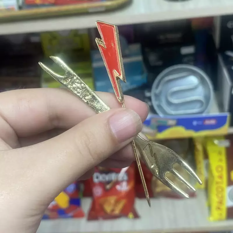 Garfinho Ziggy + furador de alumino