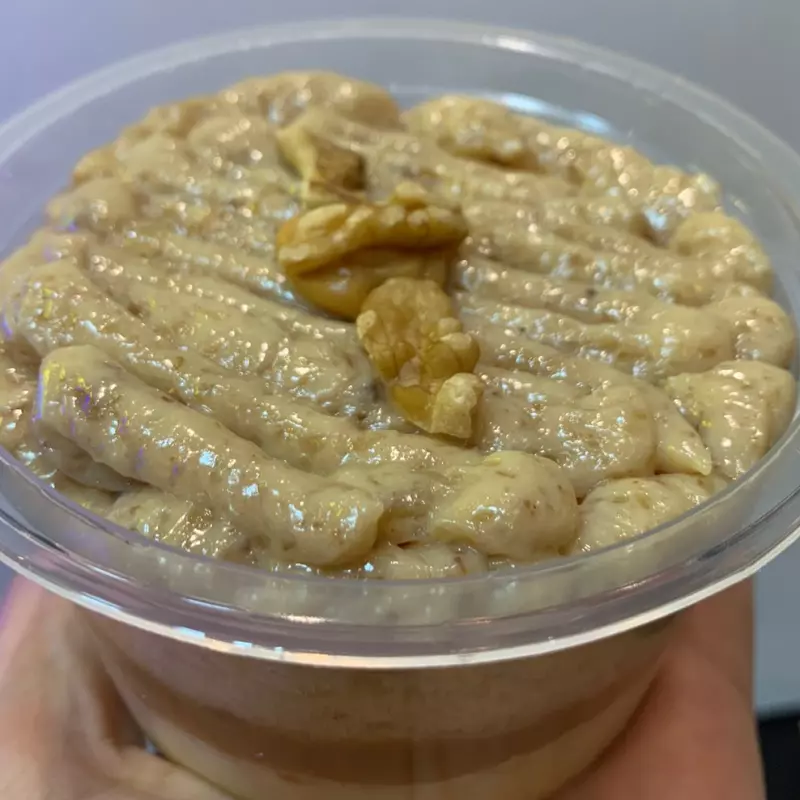 Bolo de pote Nozes com doce de leite