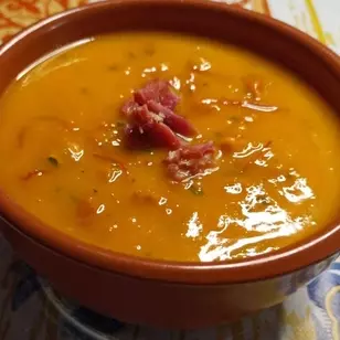 CALDO DE ABOBORA COM CARNE SECA