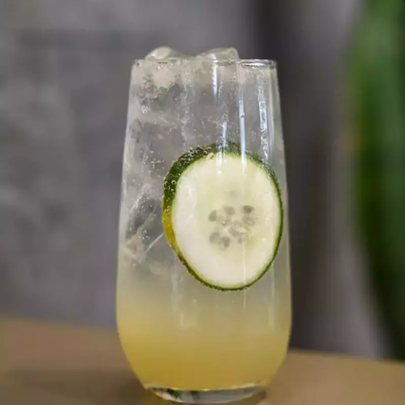 Soda de Pepino y Limón