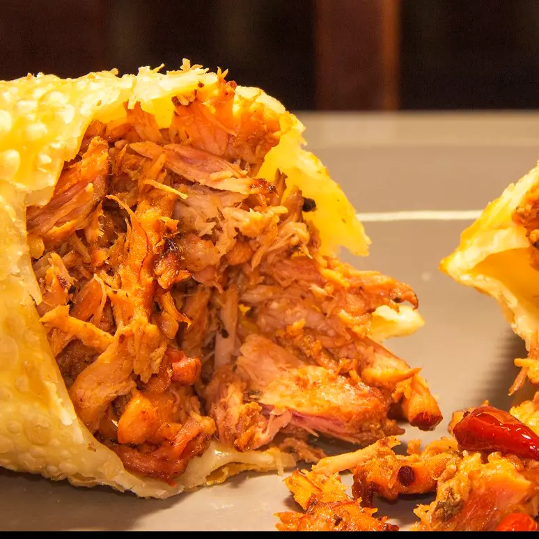 PASTEL DE FRANGO CATUPIRY