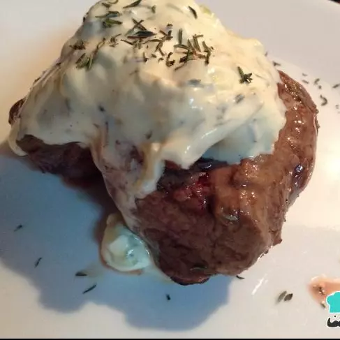 Lomo a los Cuatro Quesos