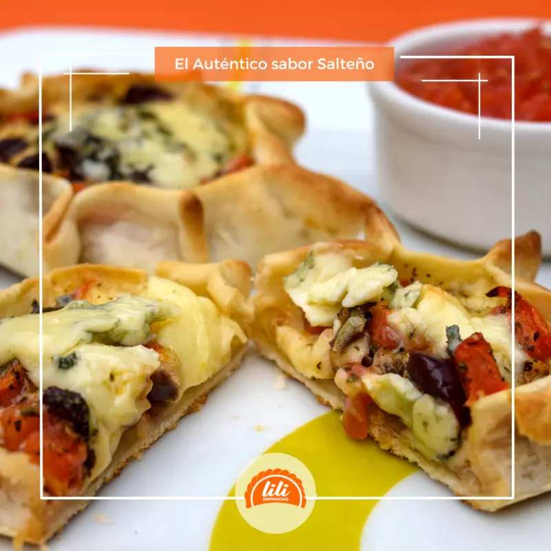 🥟Empanadas Caprese con Roquefort
