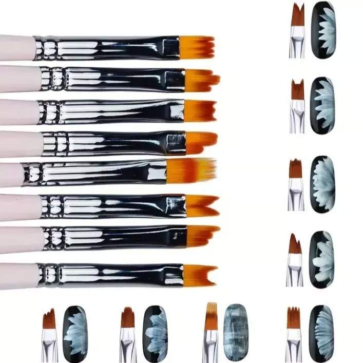 Juego de (8) pinceles para diseño