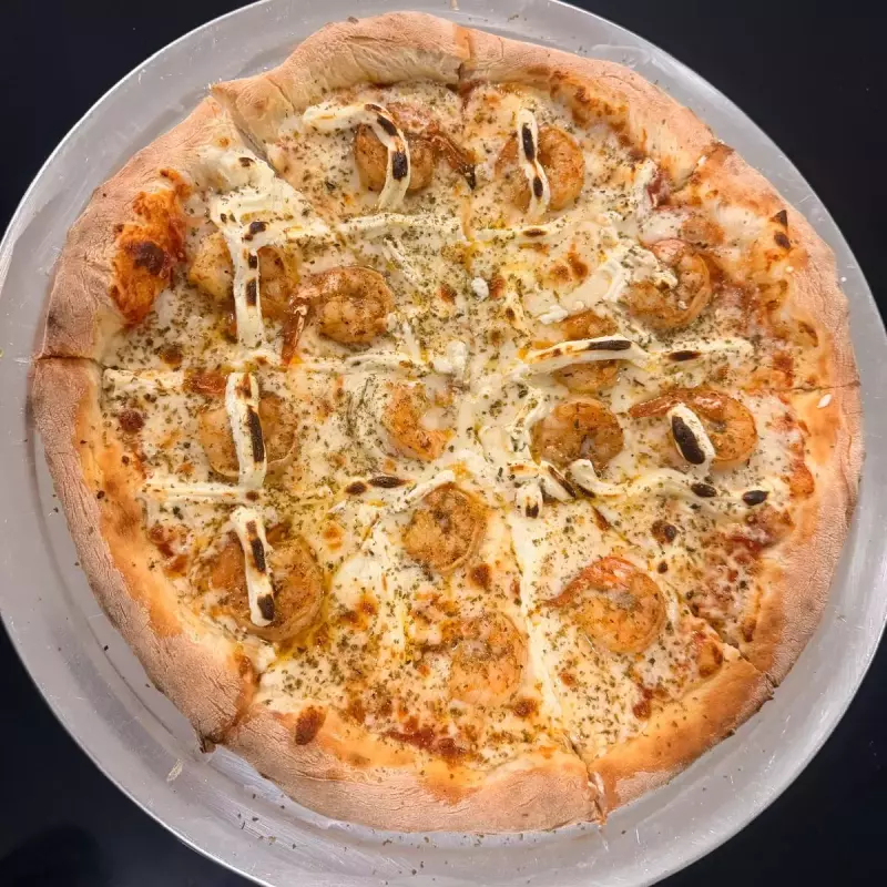 Pizza de Camarão com Catupriry