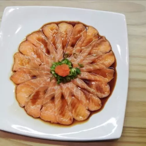 Carppacio de salmão 12 peças