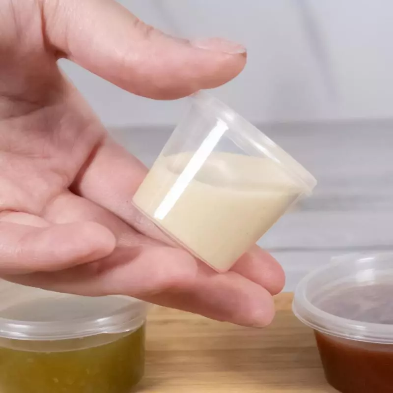 Tina con bisagra 1 oz