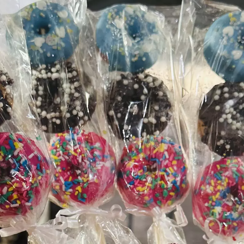 3 unidades Donuts Cake