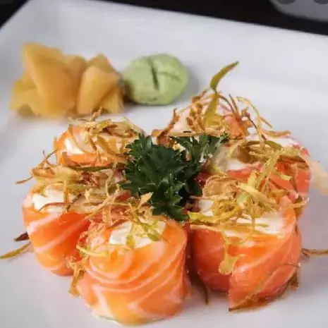 Joy de salmão especial c/ alho poró