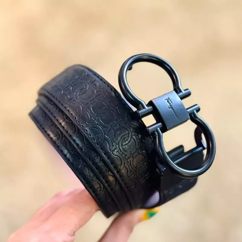 FERRAGAMO ALL BLACK MONOGRAM