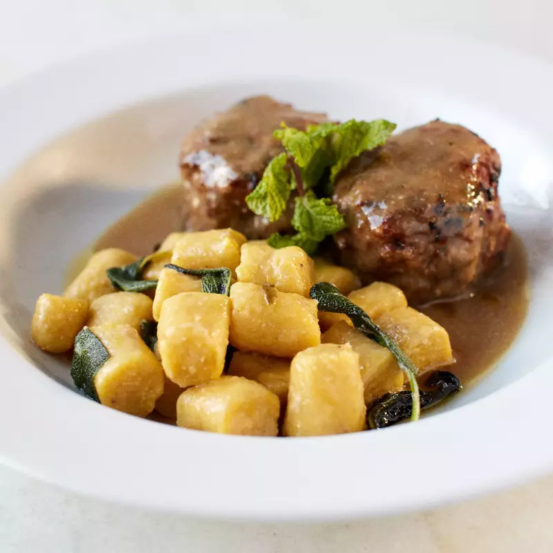 POLPETE DE CORDEIRO E BRIE