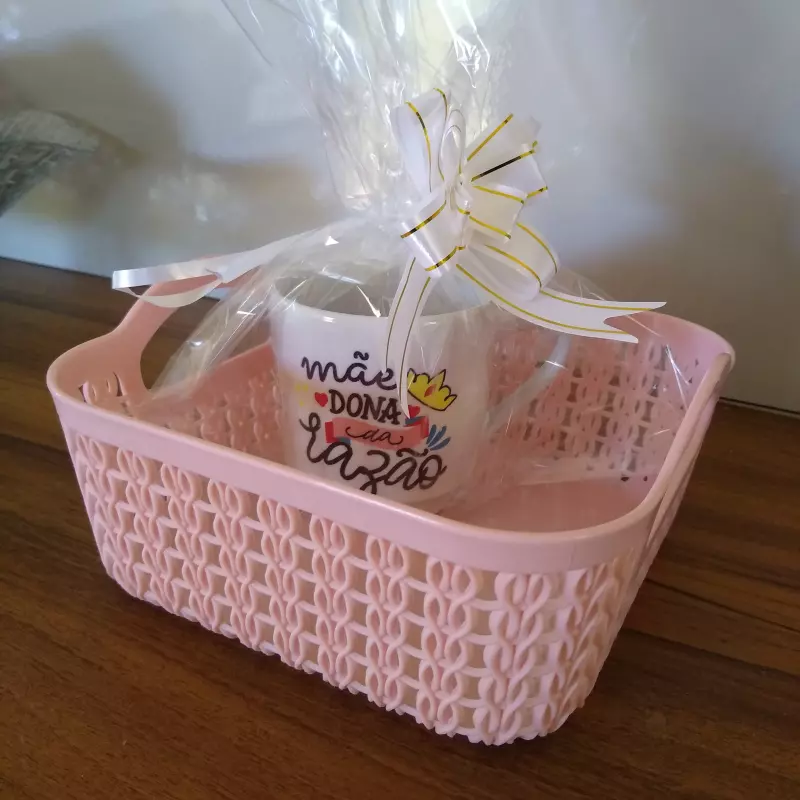 Cesta+xícara+rosas de choc