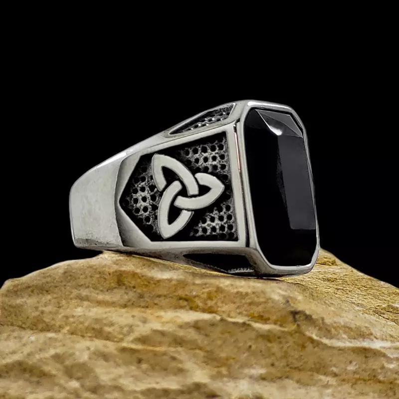 Square Celta Black Stone Ring
