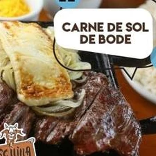 Carne de sol de bode com queijo refeição