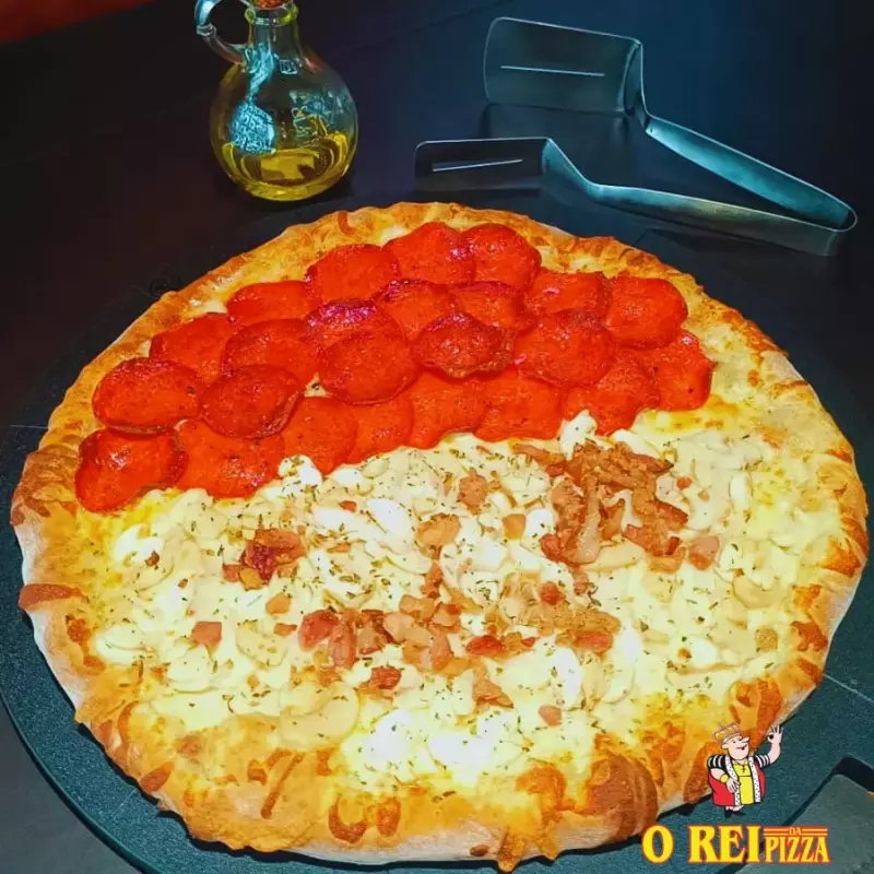 Pizza Grande com 2 Sabores