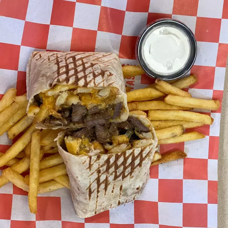 MENÚ BURRITO ROOSTER