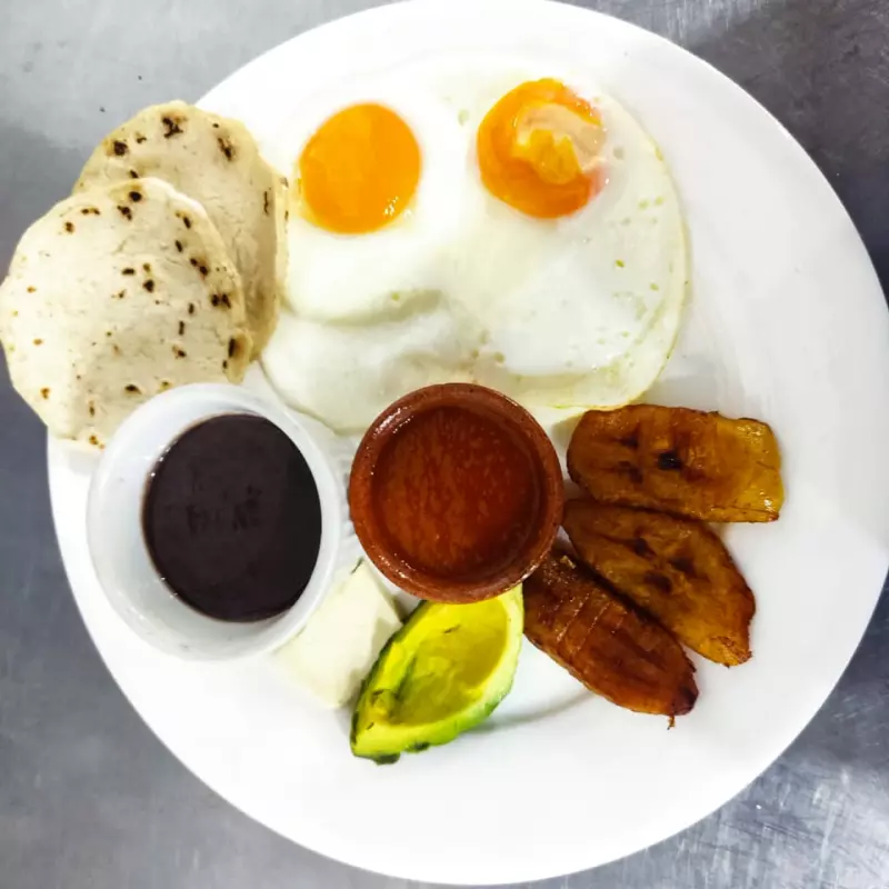 Chapin Breakfast | Desayuno Chapín