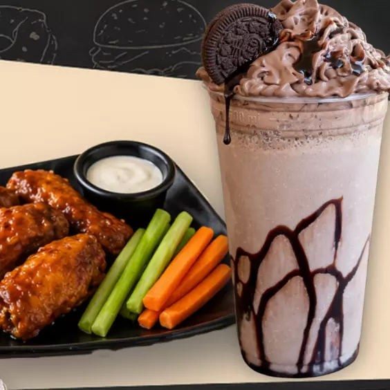 1/4 alitas + Frappe