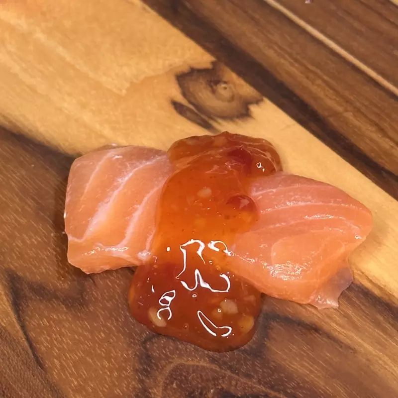 SASHIMI TAI
