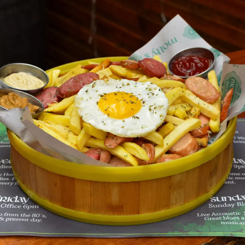 Molly's Salchipapas