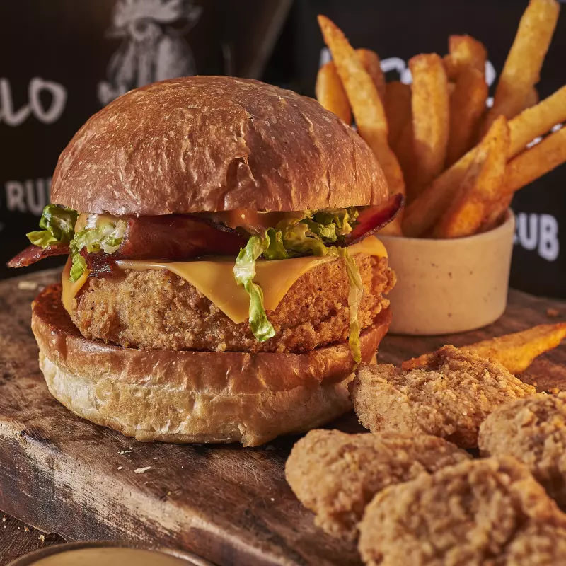 Combo Crispy + 4 Nuggets + Francesas