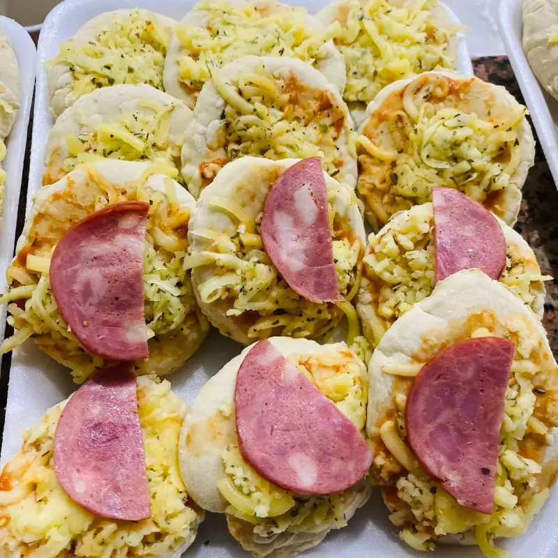 BANDEJA 12 UNIDADE MINI PIZZA