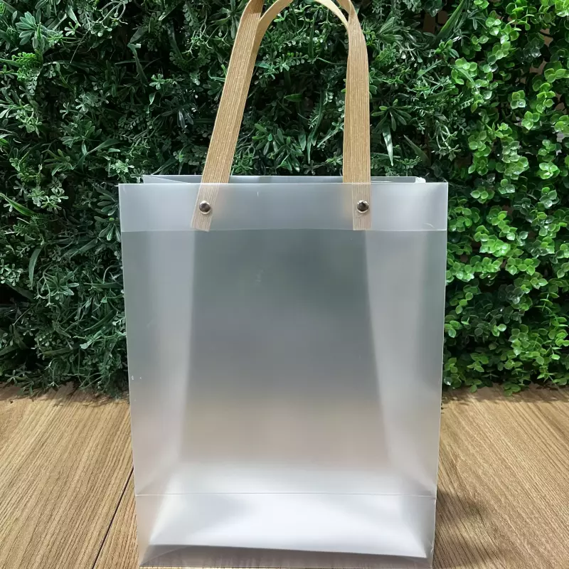 Sacola transparente M COD:108600