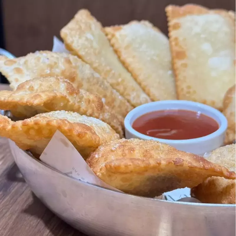 PASTELZINHO DE QUEIJO 12 UND