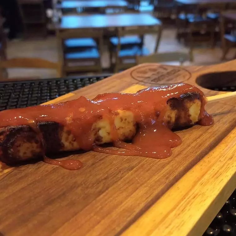 Espetinho Romeu e Julieta